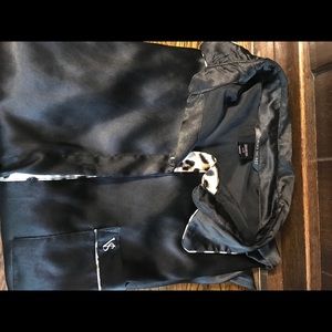 Victoria Secret Lounging Top